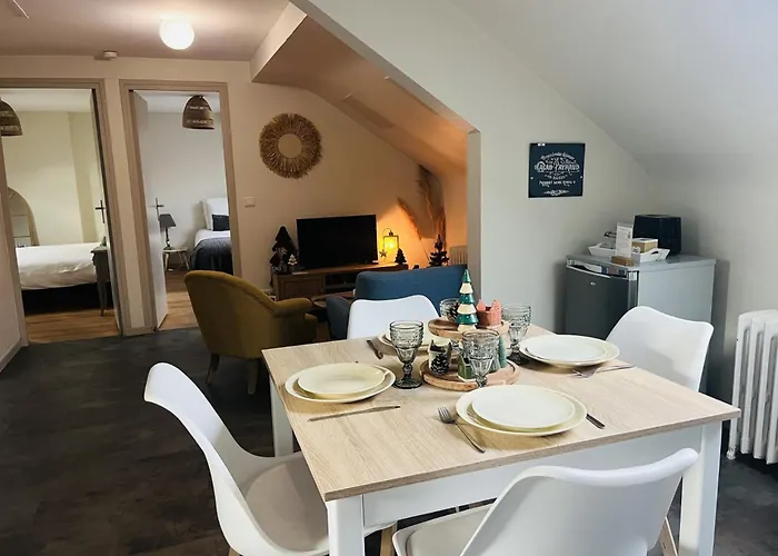 Апартаменти Le 6 Centre-ville - Port *